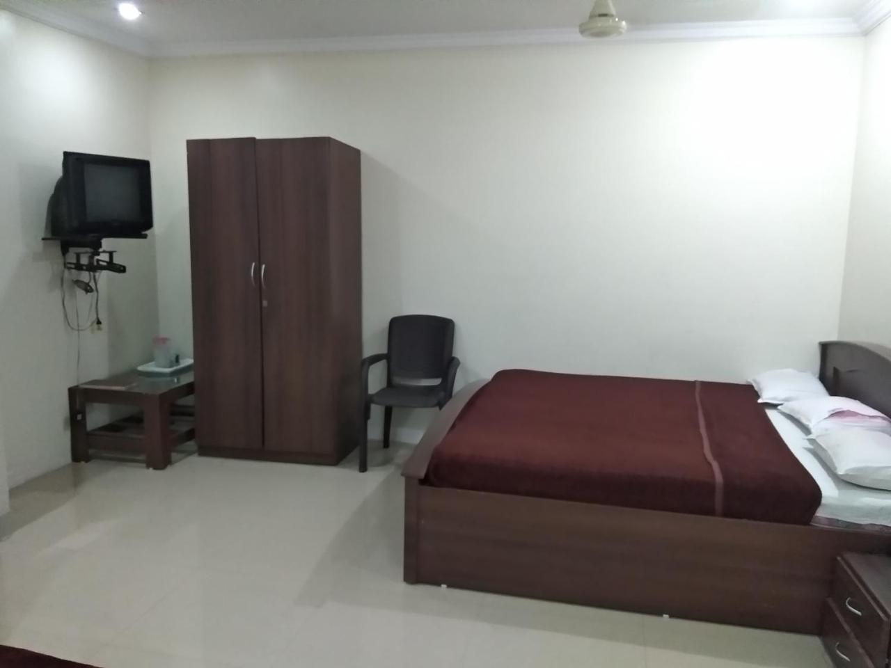 טירופאטי Sai Tirumala Residency מראה חיצוני תמונה